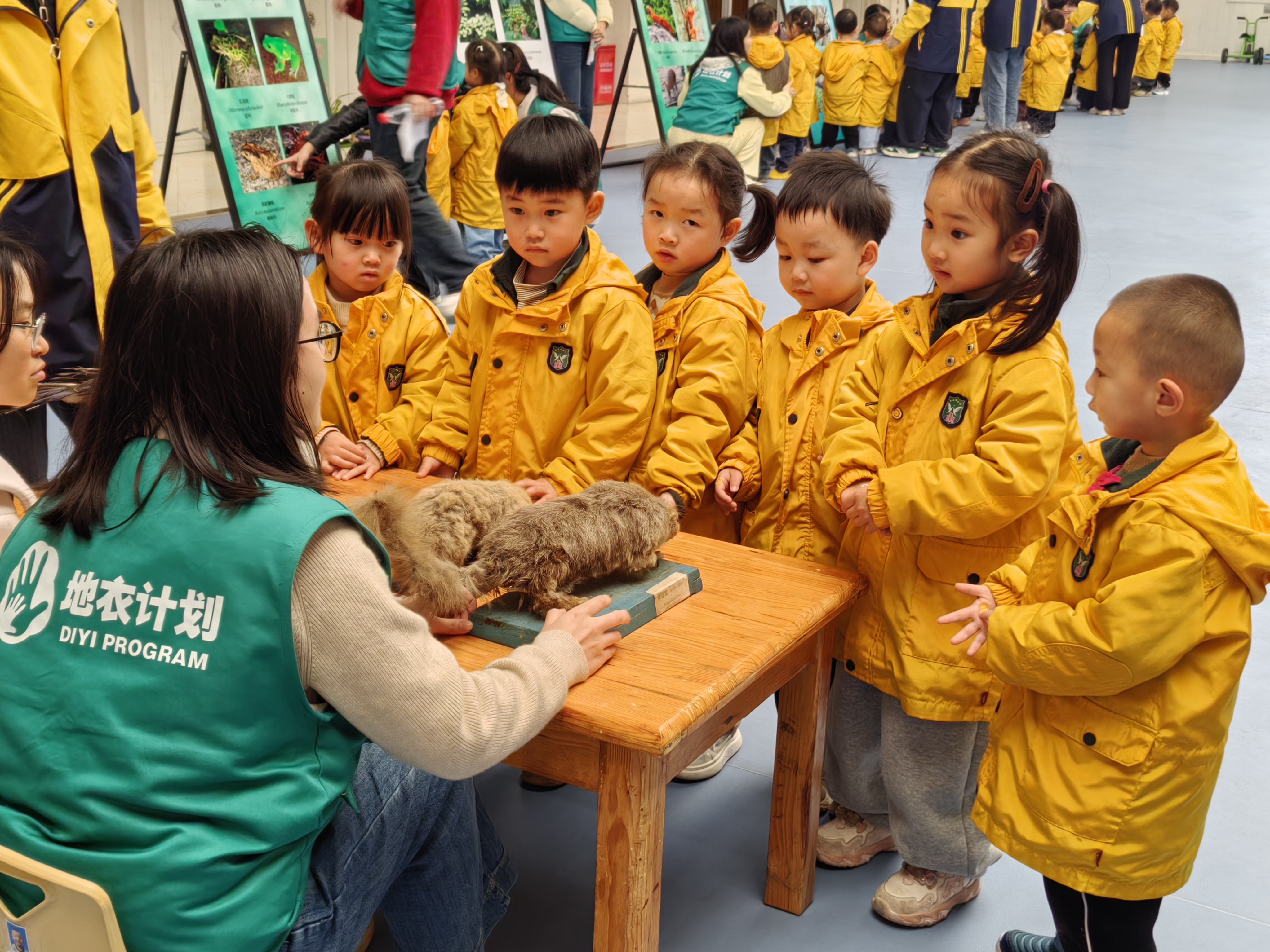 图为游园会3.jpg